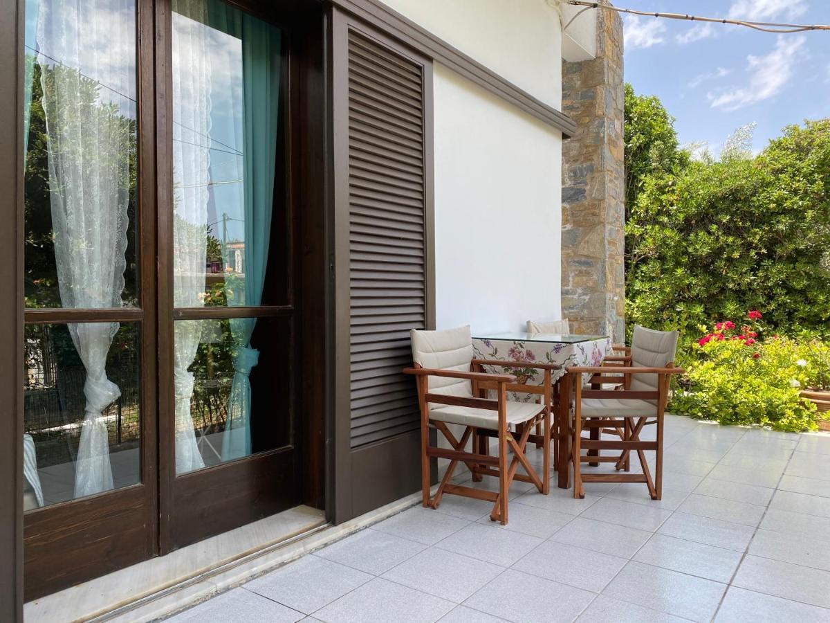 Apartmán Eratous Seaside House Varnavas Exteriér fotografie